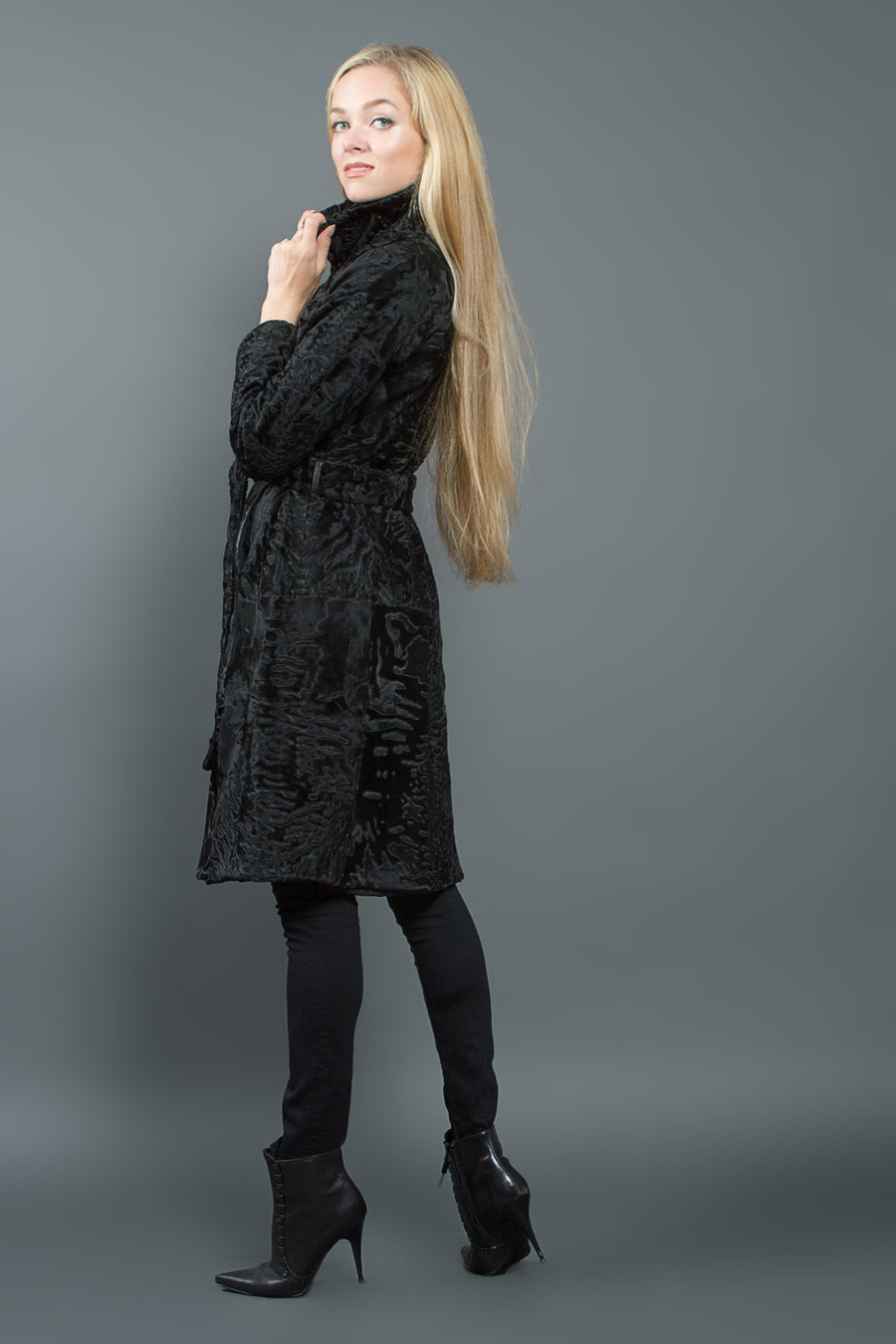 Swakara fur Coat black