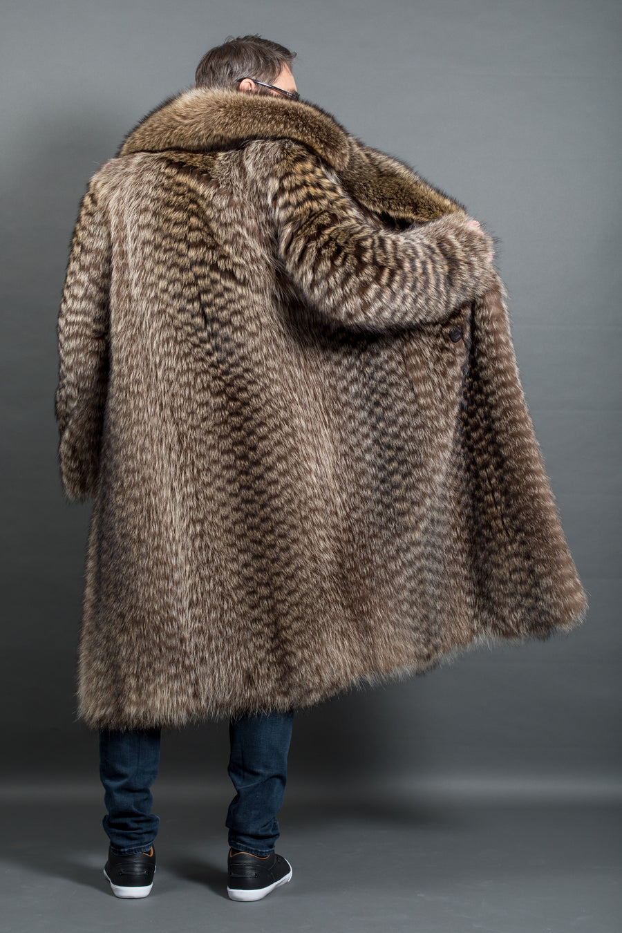 Fur Caravan Cashmere Coat with Raccoon Fur Collar