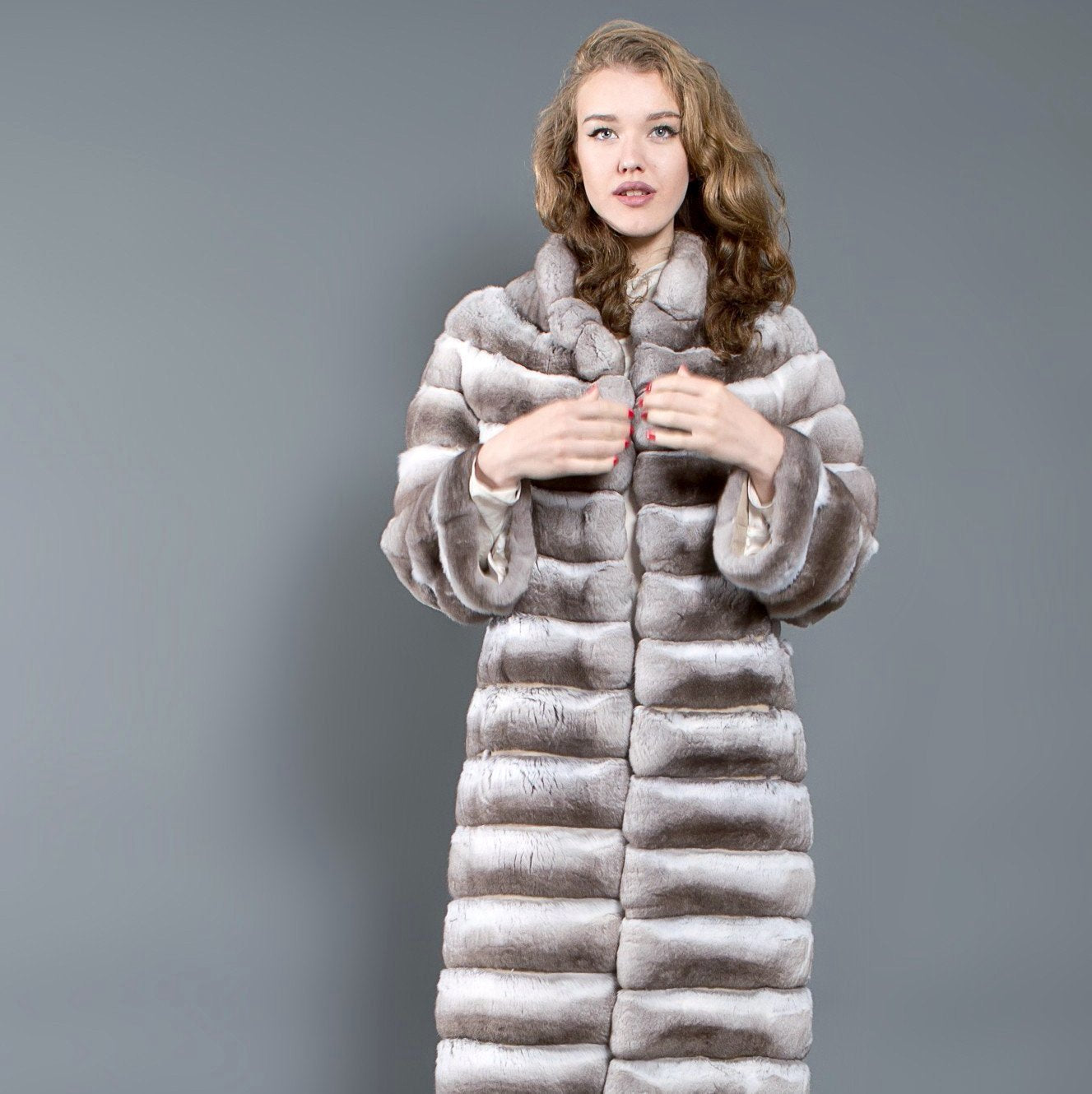Fur Caravan Red Chinchilla Fur Coat with Hood for Women 42