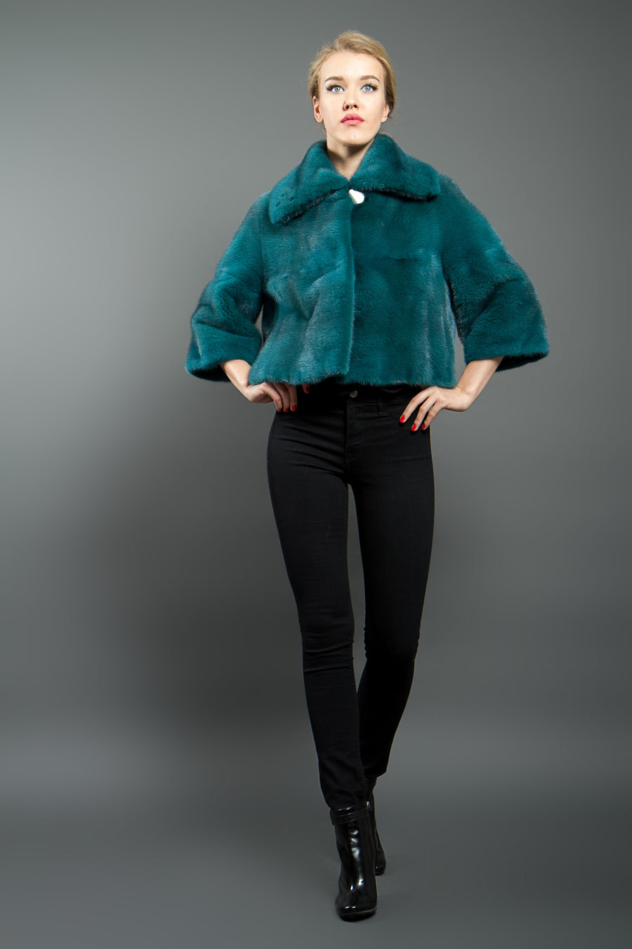 Green Mink fur Jacket for women Fur Caravan Green Mink fur Jacket for women Fur Caravan